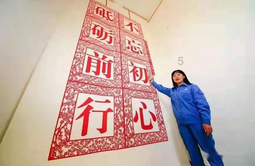 彩虹生日蛋糕